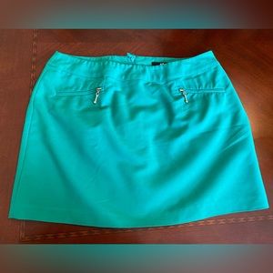 Green H&M mini skirt
